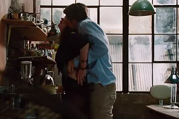 Cum trong sex gái xinh da trắng bay.
