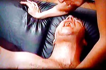 Hàng xóm của tôi mời tôi lên sân sex gai xinh show hang thượng để thưởng thức chế độ xem 4K.