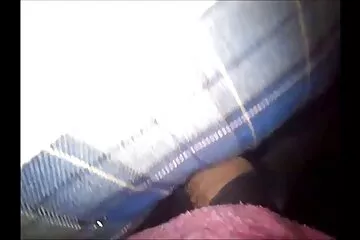 Nhân viên mát xa lợi dụng, dụ dỗ phim sex gái lồn to khách hàng.