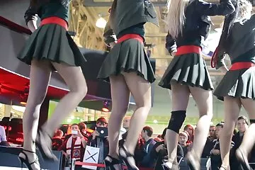Em gái 18 phim sex gai xinh 2019 tuổi trong nhà tắm một mình nhìn trộm, giấu điện thoại.