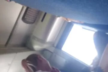 Fucked cô dâu với bộ đồ ngủ núm vú phim sex hàn quốc thủ dâm rên rỉ rất lớn.