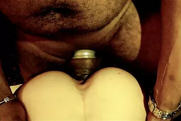 Sau một bữa tiệc với một cô gái vú đẹp sex trẻ nóng bỏng.